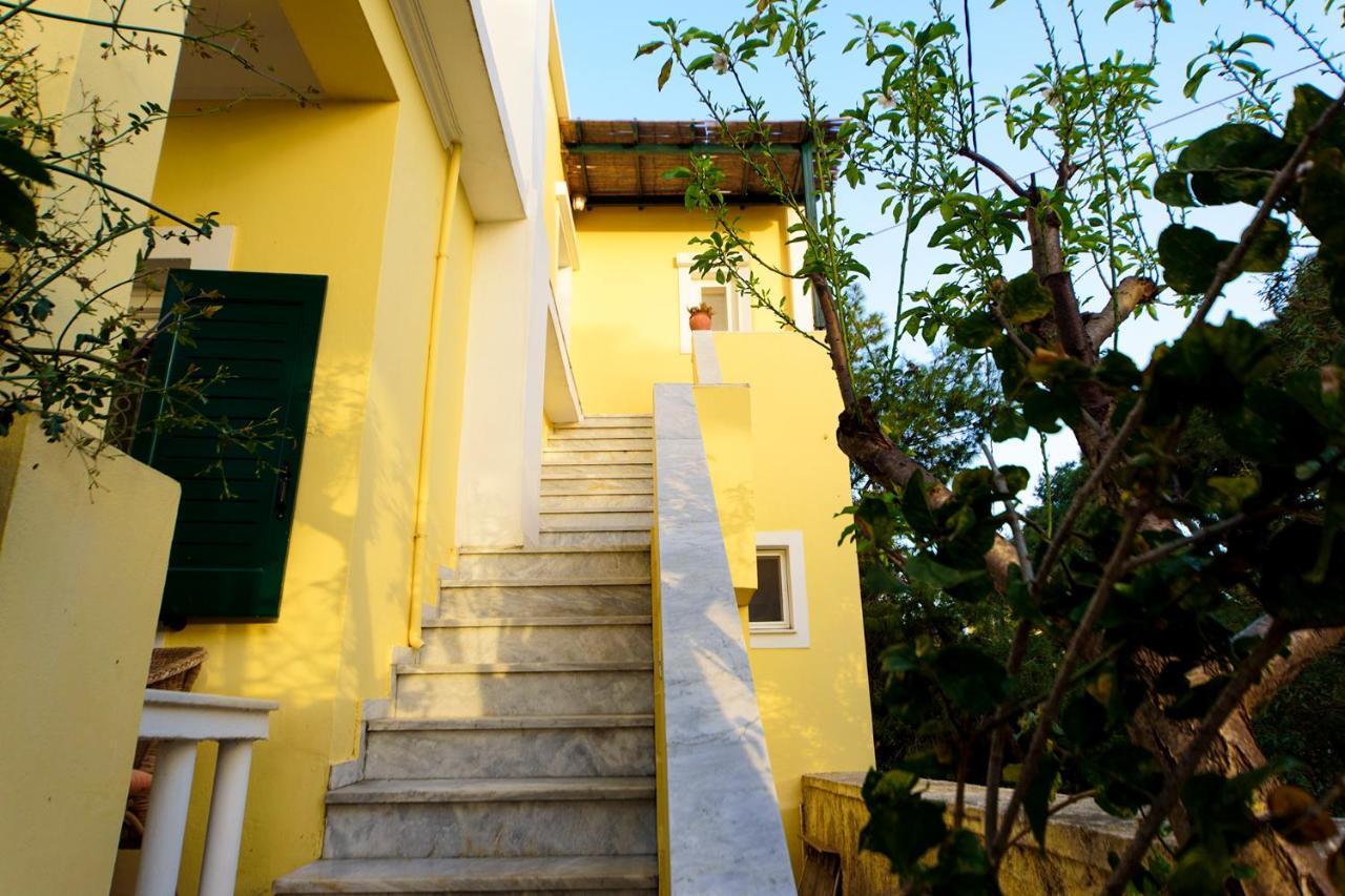 Jasmine Of Poseidonia Apartment Posidhonía Exterior photo